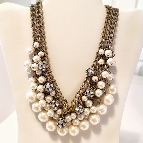ANTHROPOLOGIE Diamonds & Pearls Necklace - Picture 1 of 4